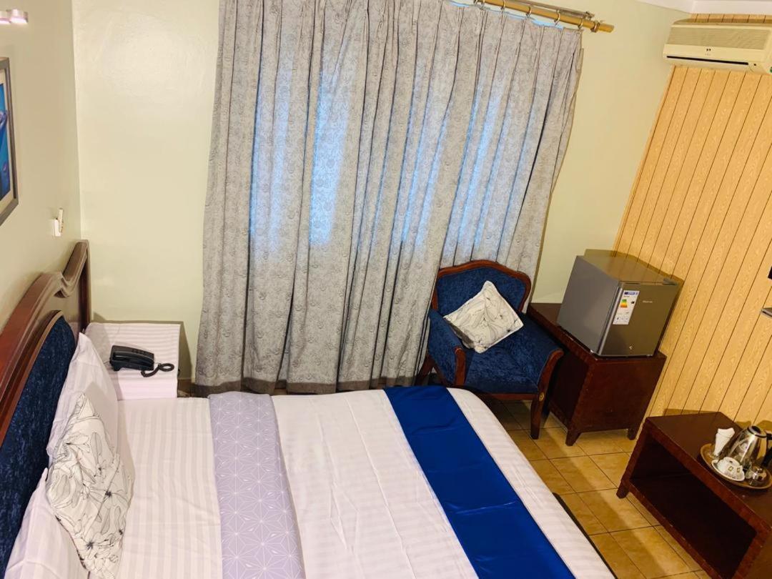 Emerald Hotel Καμπάλα Εξωτερικό φωτογραφία