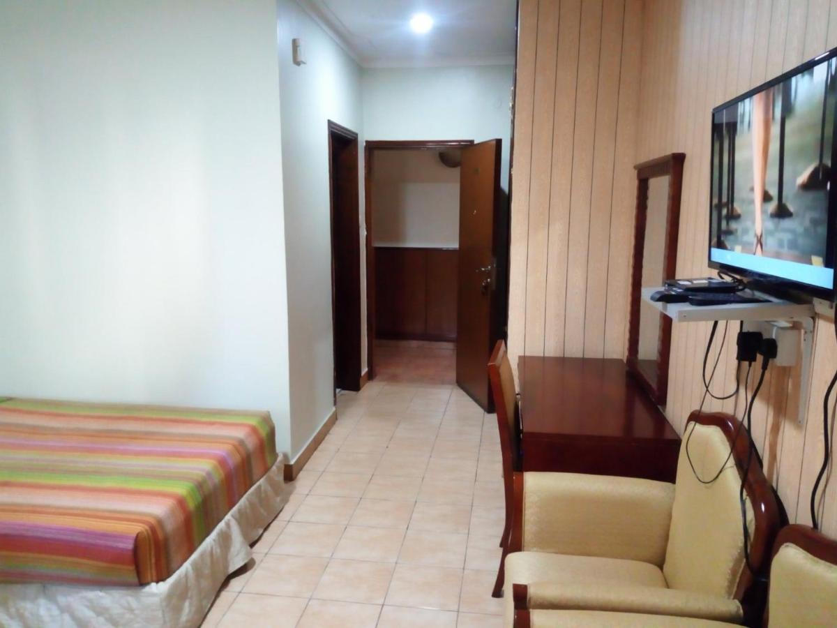 Emerald Hotel Καμπάλα Εξωτερικό φωτογραφία